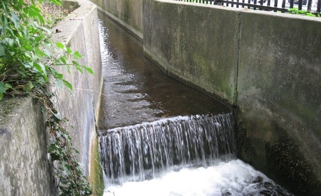 Image 4: The Environment Agency’s Gauging Station. The channel consists of a concrete bed and banks for about 40 metres.